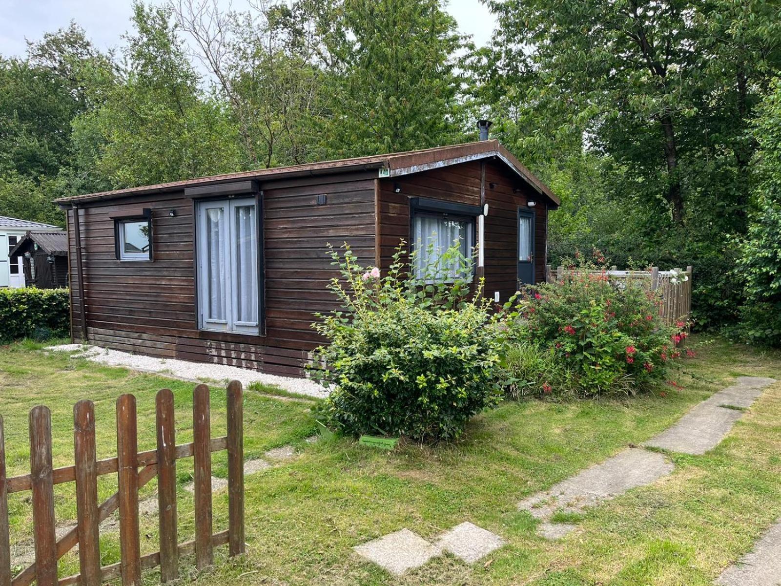 Camping La Tentation Renty Exterior foto